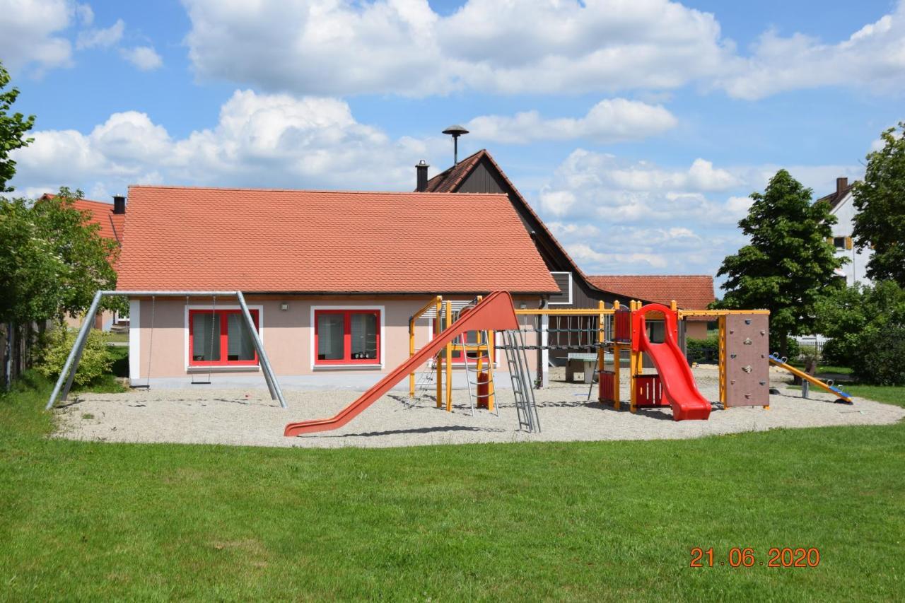 Ferienwohnungen Fewo Landglueck Herrieden Buitenkant foto